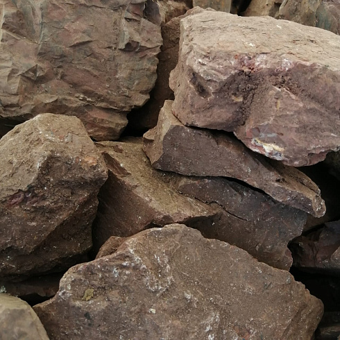 фото Яшма красная  (фр. 70-100 мм)  купить в Ижевске в интернет-портале КАМЕНЬ КЛУБ