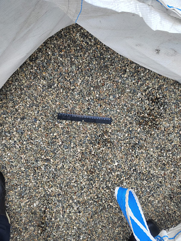 Kamenclub.ru: Галька речная окат (серая) фр.5-10 мм купить  в Ижевске галька речная серая, серый, темно-серый, светло-серый, коричневый речная окатанная галька декоративная ландшатфная 5000 руб/т   фото КАМЕНЬ КЛУБ