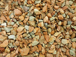 Kamenclub.ru: Щебень крошка желтый (ЗЛАТОЛИТ) фр. 3-5 мм.  купить в Ижевске златолит золотистый, бежевый, желтый мрамор 12 000 руб/т   фото КАМЕНЬ КЛУБ