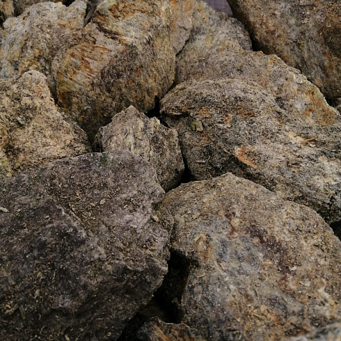 фото Змеевик салатовый  (фр. 70-100 мм)  купить в Ижевске в интернет-портале КАМЕНЬ КЛУБ