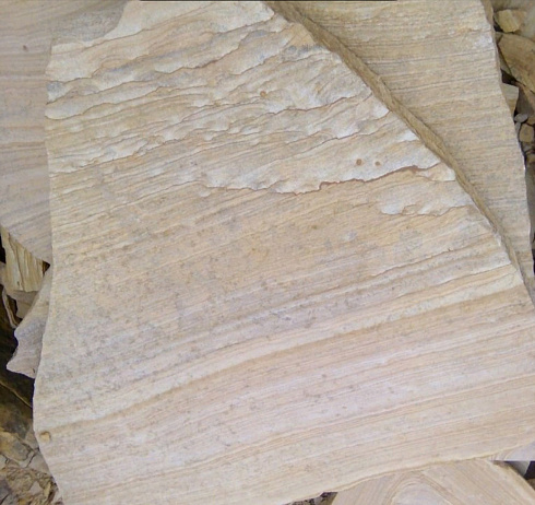 Kamenclub.ru: Песчаник пластушка желтый с рисунком (4-6 см)  купить в Ижевске плитняк пластушка желтый с рисунком песчаник 9 000 руб/м3   фото КАМЕНЬ КЛУБ