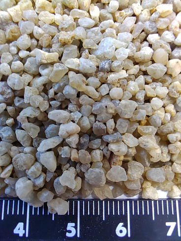 Кварцевый песок сухой фракцинированный фр. 1,6-4 мм.  купить в Ижевске фото Камень Клуб