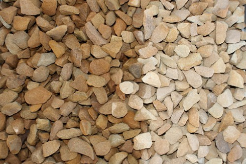 Kamenclub.ru: Щебень крошка желтый (песчаник) фр. 20-40 мм.  купить в Ижевске песчаник бежевый рыжий каменная крошка песчаника 9500 руб/т   фото КАМЕНЬ КЛУБ