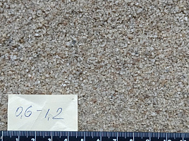 Кварцевый песок для площадок фр. 0,6-1,2 мм.  купить в Ижевске фото Камень Клуб