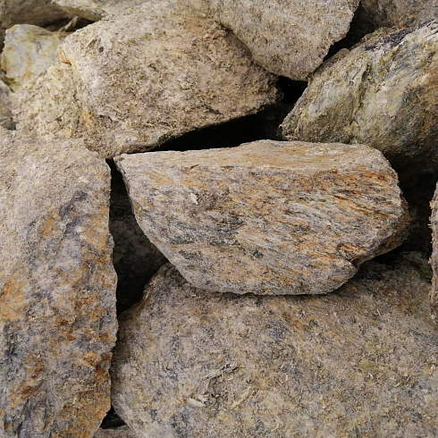 фото Змеевик салатовый  (фр. 70-100 мм)  купить в Ижевске в интернет-портале КАМЕНЬ КЛУБ